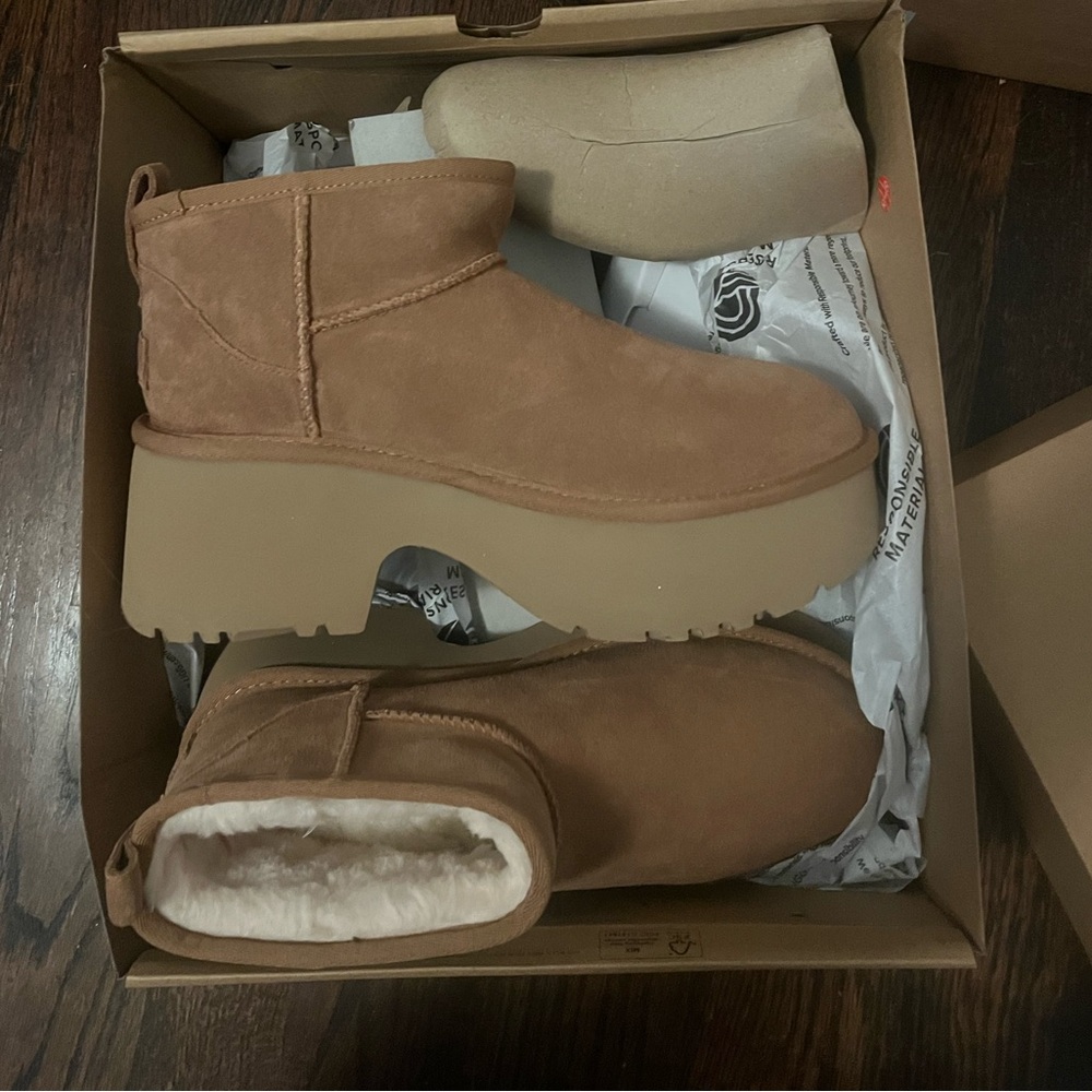 UGG Classic Ultra Mini New Heights